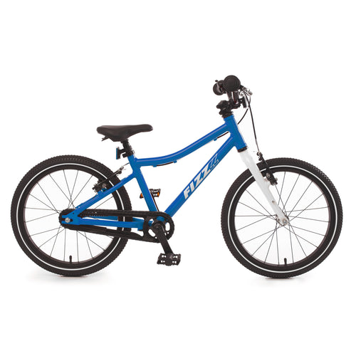 18 Zoll Kinderfahrrad - die perfekte Übergangsgröße für Kinder ab 4 Jahren: leicht, ergonomisch, sportlich, schnell. Lässt Kinder-Herzen schneller schlagen