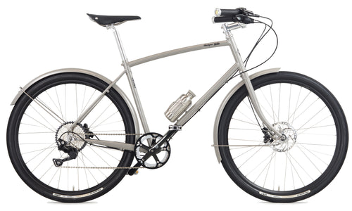 Pashley Morgan 110 in Satin-Champagne, Seitenansicht