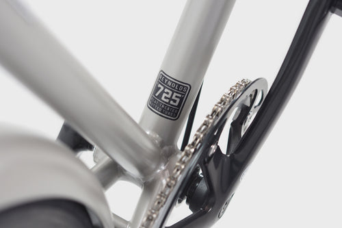 Reynolds-725-Kennzeichnung am Rahmen des Pashley Morgan 110 nahe dem Tretlager